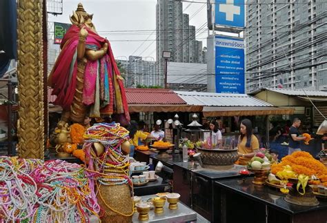 泰國大象招財|曼谷求財靈驗的匯廣路口象神